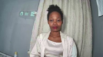 matilde36 live cam on Cam4