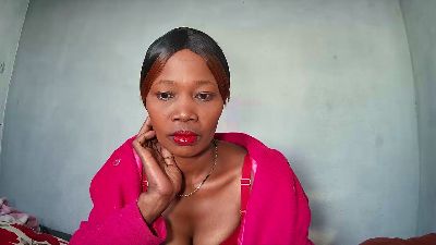 matilde36 live cam on Cam4