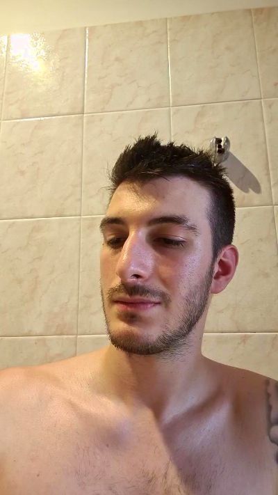 matt22cam2 live cam on Cam4