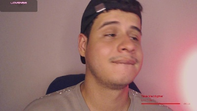 matt_reinold1 live cam on Cam4