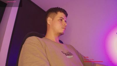 matt_reinold1 live cam on Cam4