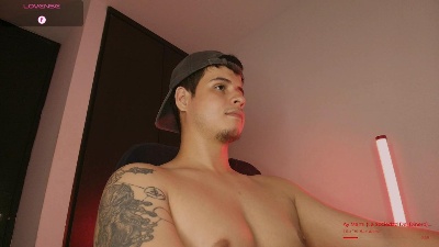 matt_reinold1 live cam on Cam4