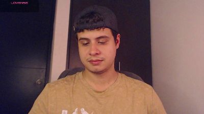 matt_reinold1 live cam on Cam4
