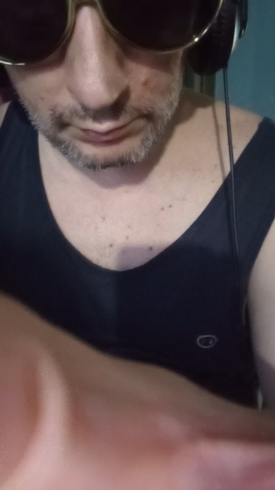 matteoc4_hot live cam on Cam4