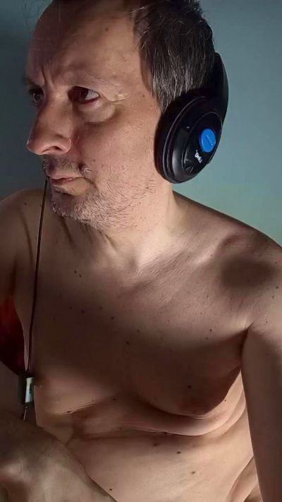 matteoc4_hot live cam on Cam4