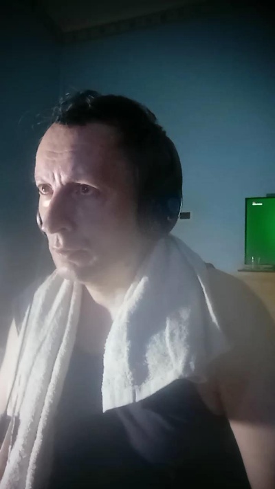 matteoc4_hot live cam on Cam4