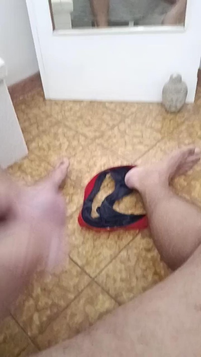 mattia20cmhot live cam on Cam4