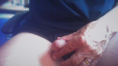 maturedaddi live cam on Cam4