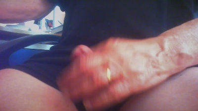 maturedaddi live cam on Cam4