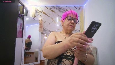 maturehot_65 live cam on Cam4