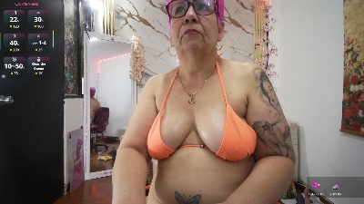 maturehot_65 live cam on Cam4