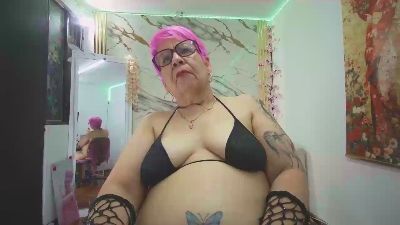 maturehot_65 live cam on Cam4