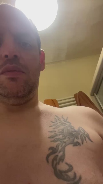 maturiporci live cam on Cam4