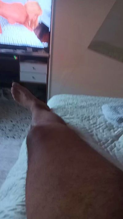 maturo32 live cam on Cam4