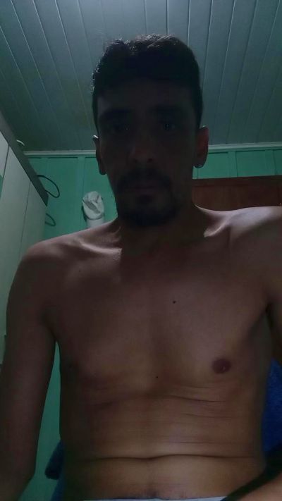maucutitiba3 live cam on Cam4