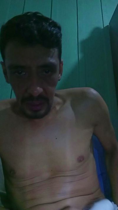 maucutitiba3 live cam on Cam4