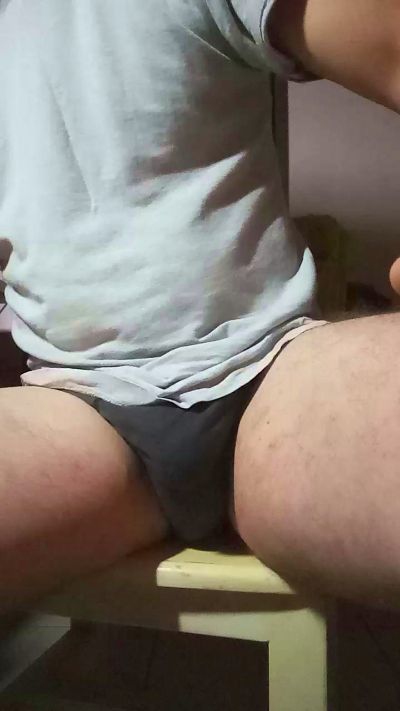 mauro1903 live cam on Cam4