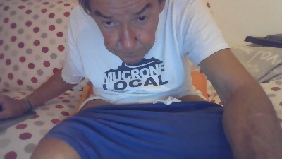mauro62it live cam on Cam4