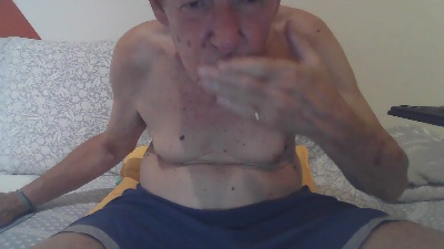 mauro62it live cam on Cam4