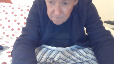 mauro62it live cam on Cam4