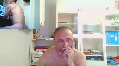 mauryz47 live cam on Cam4
