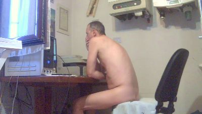 mauryz47 live cam on Cam4