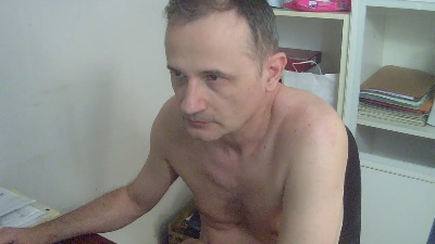 mauryz47 live cam on Cam4