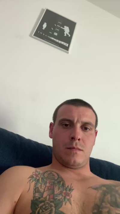 max90umb live cam on Cam4