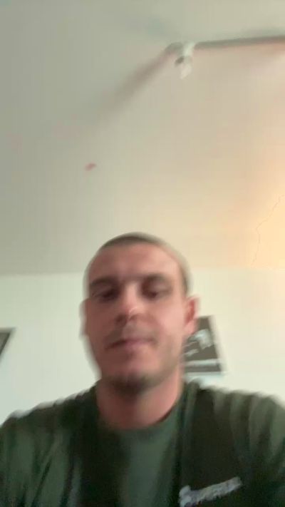 max90umb live cam on Cam4