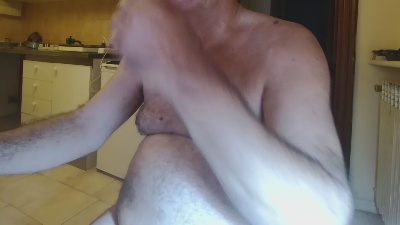 max_alba_66 live cam on Cam4