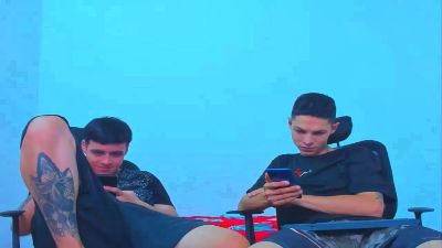 max_williamm live cam on Cam4