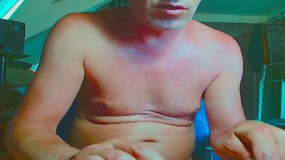 maxhard1977 live cam on Cam4