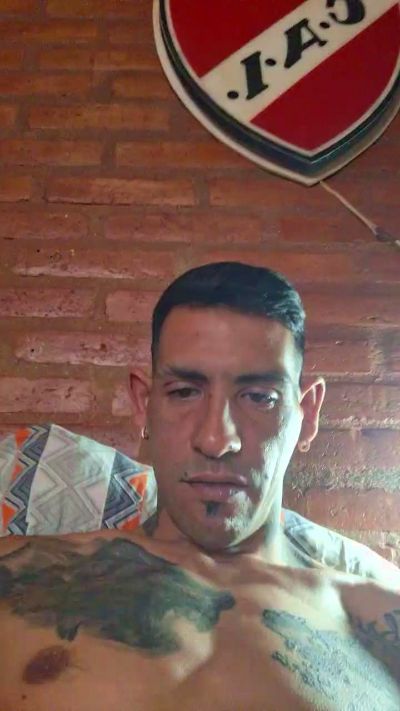 maxi23_fun live cam on Cam4