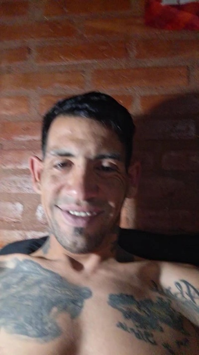 maxi23_fun live cam on Cam4