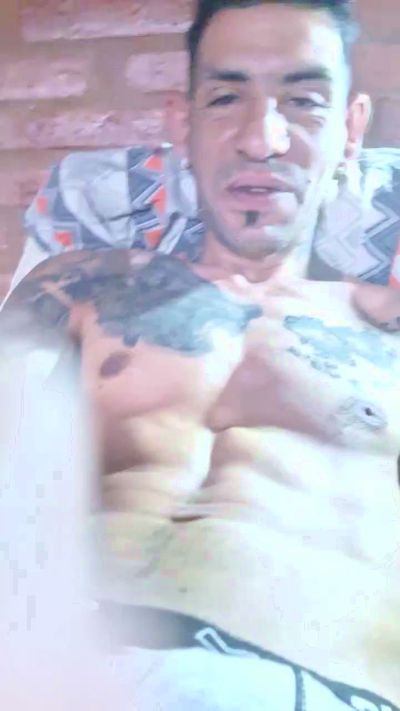 maxi23_fun live cam on Cam4