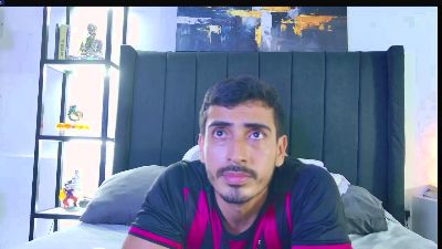 maxiimo92 live cam on Cam4