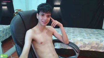 maxim_rod live cam on Cam4