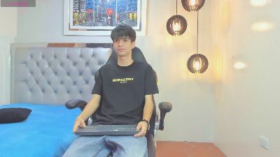 maxim_rod live cam on Cam4