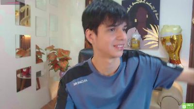 maxim_rod live cam on Cam4
