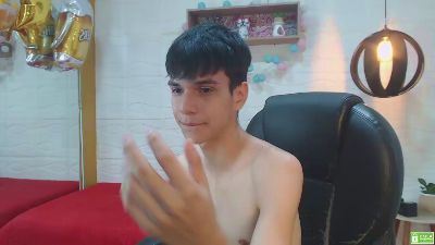 maxim_rod live cam on Cam4