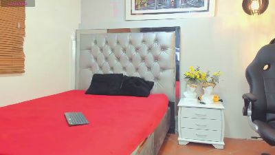 maxim_rod live cam on Cam4