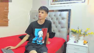 maxim_rod live cam on Cam4