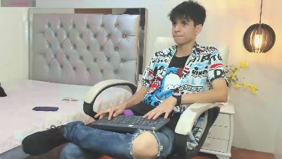 maxim_rod live cam on Cam4