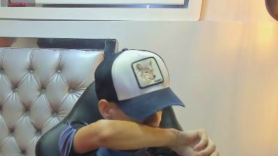 maxim_rod live cam on Cam4