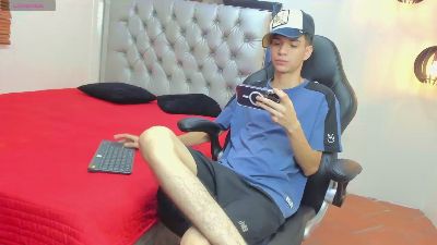 maxim_rod live cam on Cam4