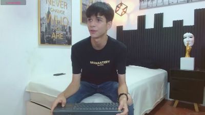 maxim_rod live cam on Cam4
