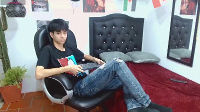 maxim_rod live cam on Cam4