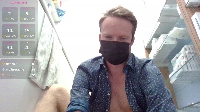 maxime802 live cam on Cam4