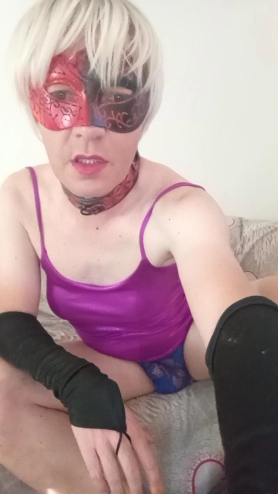 maximfox77 live cam on Cam4