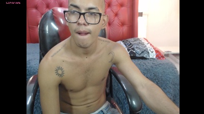 maximiliano_ho live cam on Cam4